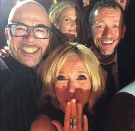 blog -selfie Obispo et Brigitte Macron chez Line Renaud-juill2018.jpg